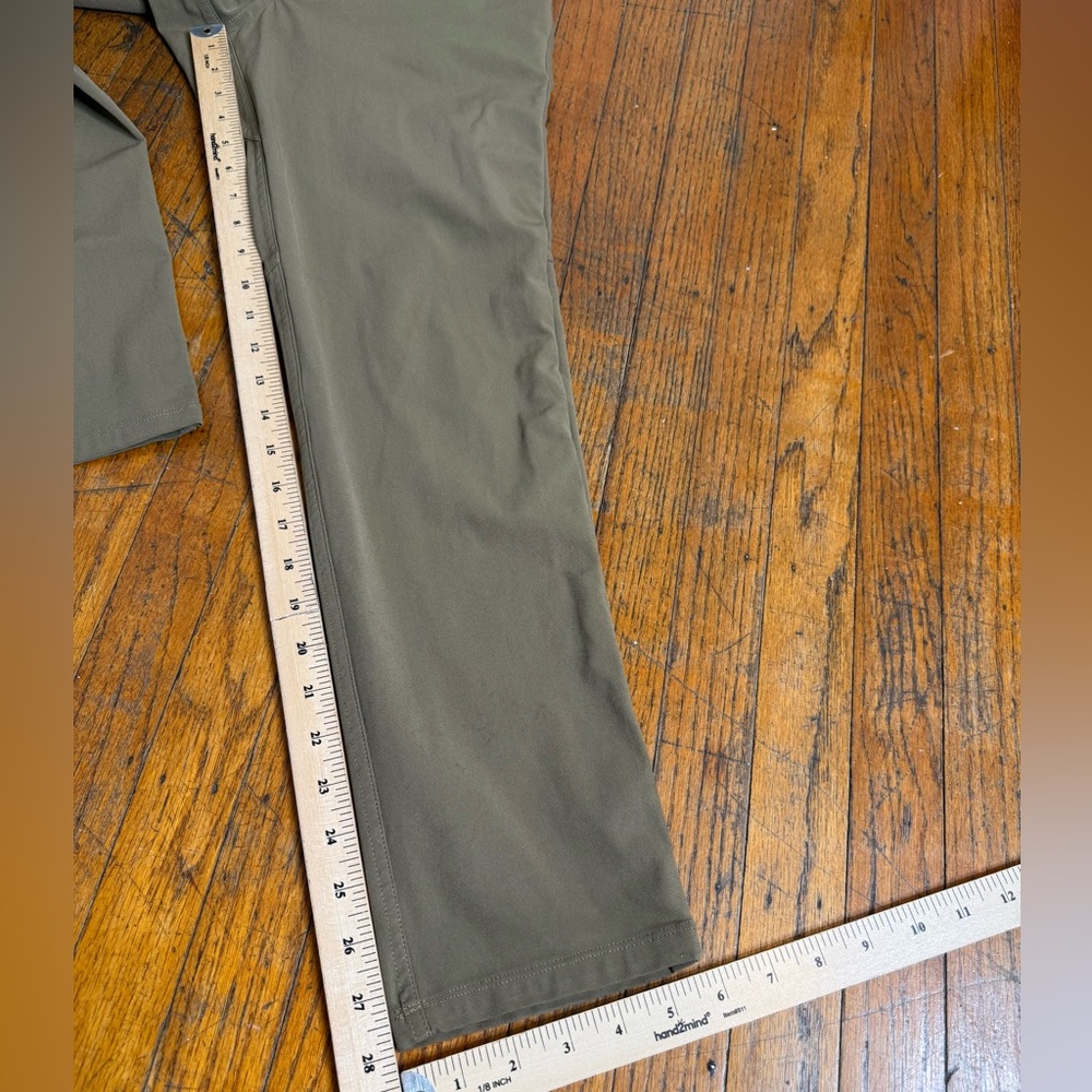 Lululemon ABC Pant Men’s 30x28 Slim Fit 5 Pocket Warpstreme Khaki Tan - Picture 10 of 10